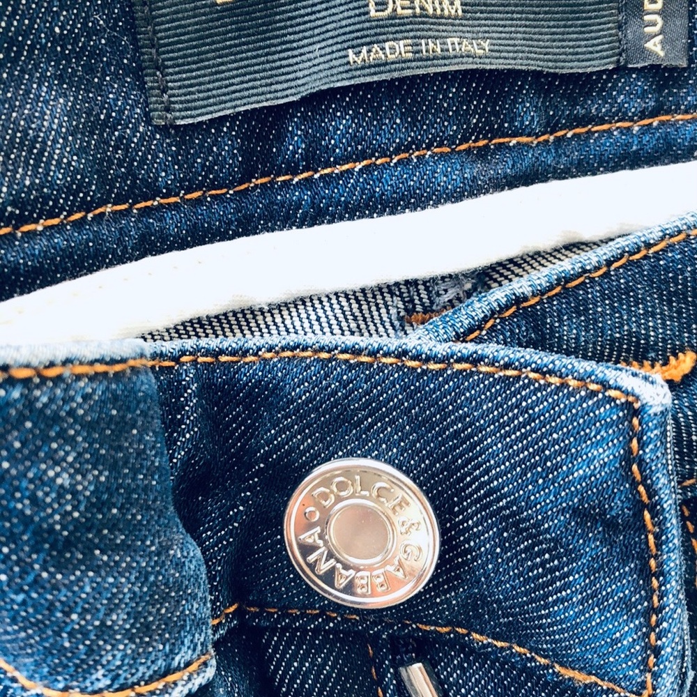 Dolce & Gabbana Audrey Queen Slim Ankle Jeans in Blue Denim with Patch - Picture 13 of 14